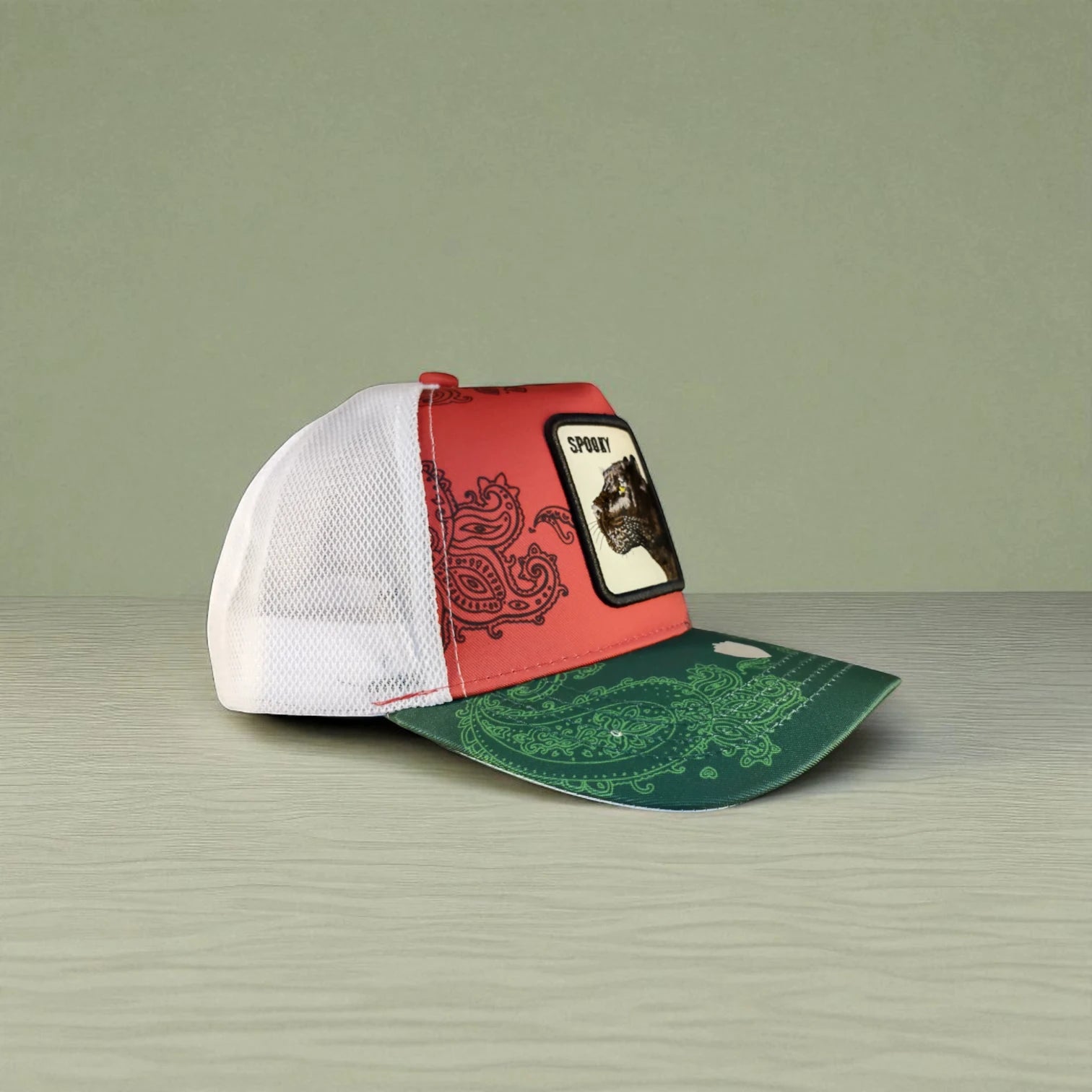 Unisex Trucker Hat "SPOOKY"