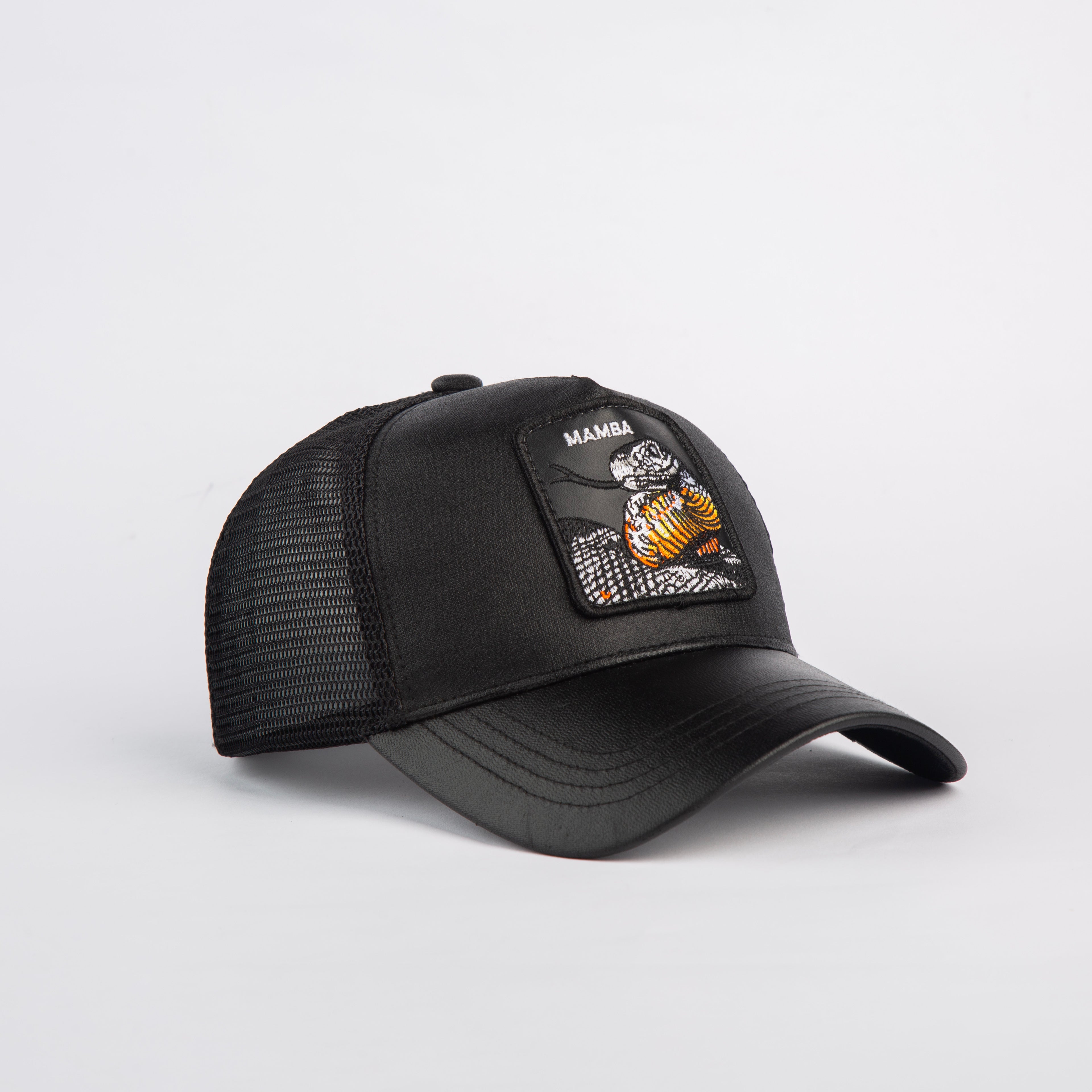 Unisex Trucker Hat "Mamba"