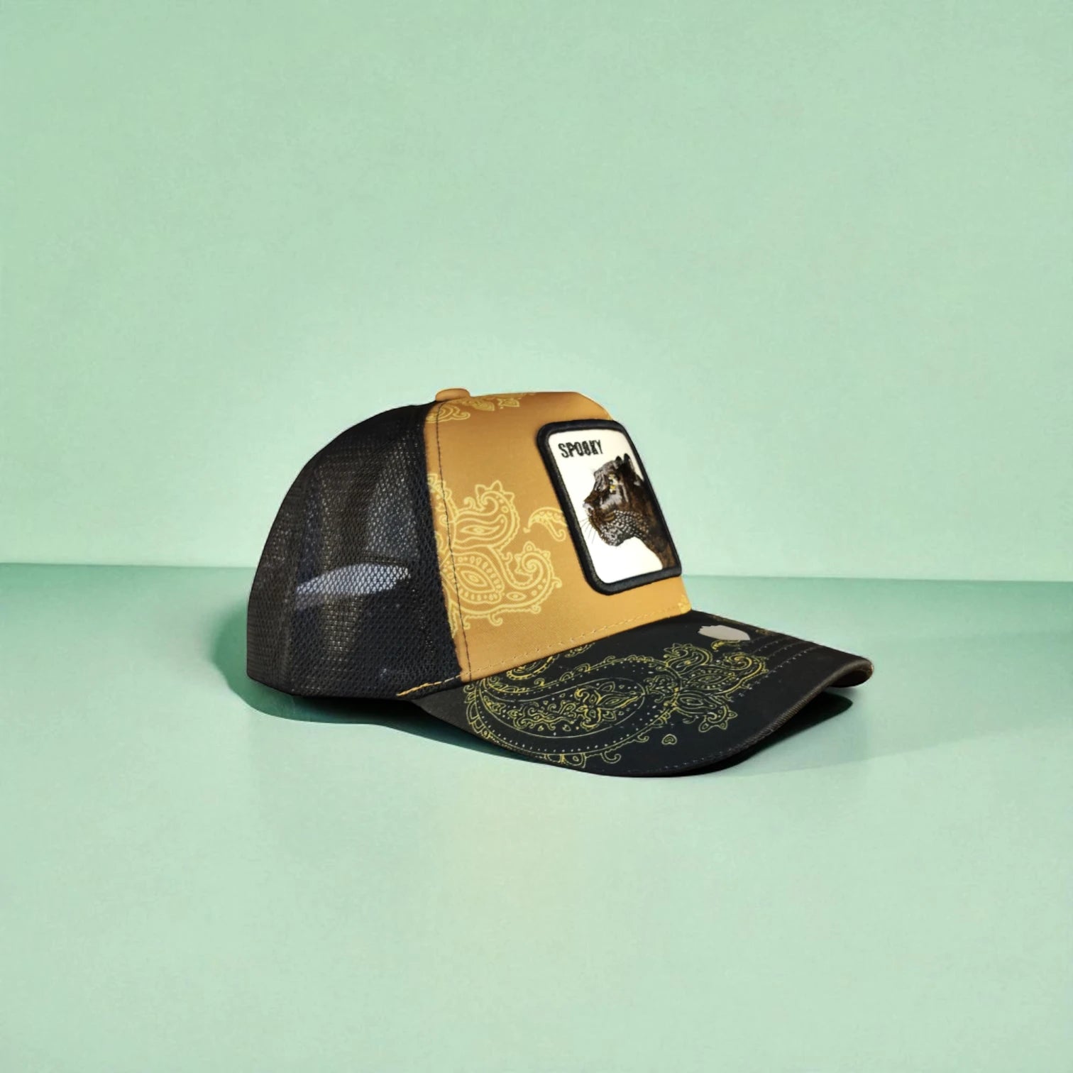 Unisex Trucker Hat "SPOOKY"